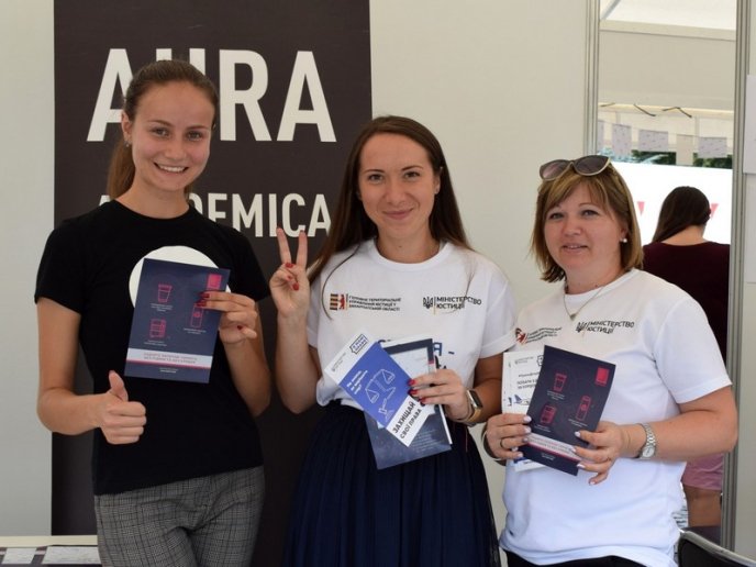 В Ужгороді діляться секретами опанування іноземних мов – 05