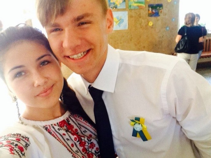 Шкільний фотоальбом: як учні Мукачева 1 Вересня відзначали (ФОТОРЕПОРТАЖ) – 14