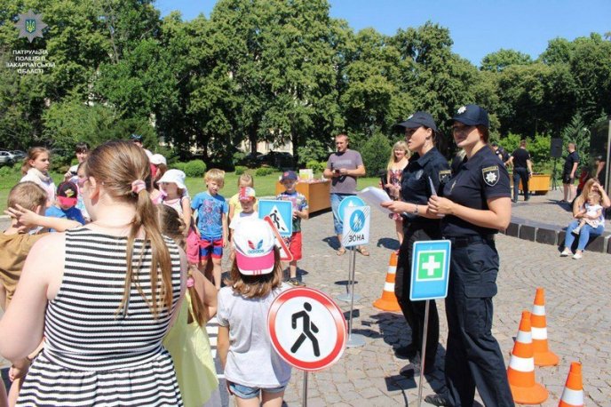 Як патрульні професійне свято відзначали – 05