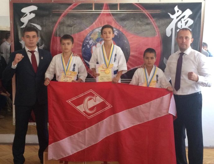 У Мукачеві відбулися змагання з кіокушинкай карате – 04