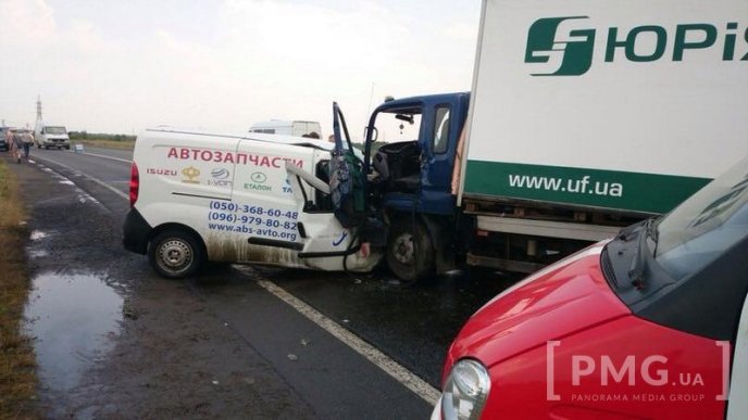 Біля Зняцева на трасі "Київ-Чоп" сталась смертельна ДТП – 01