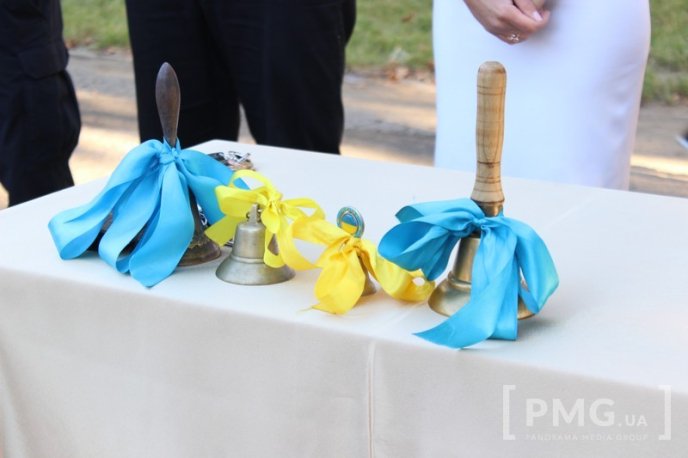 Свято Першого дзвоника відзначили у Мукачівській ЗОШ №1 ім. Пушкіна – 09