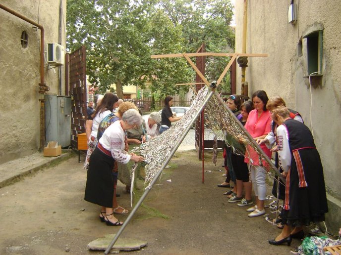 Читачі Мукачівської бібліотеки вшанували День Незалежності святковими заходами – 03
