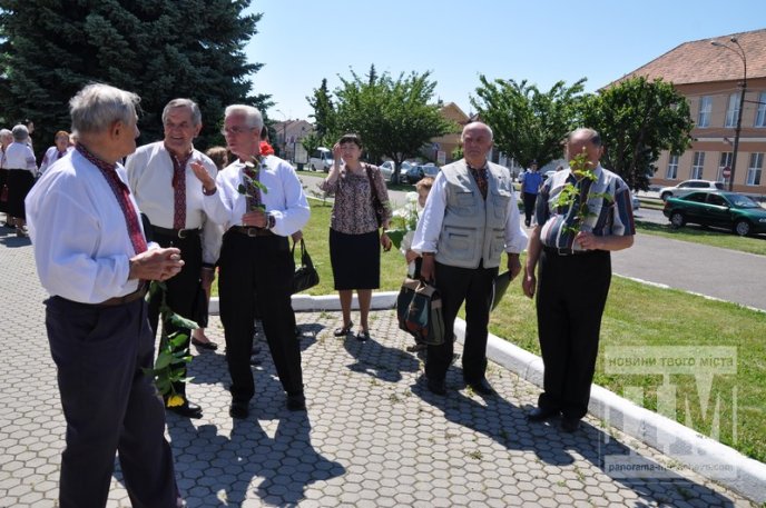 У Мукачеві відбулася панахида, приурочена річниці перепоховання Тараса Шевченка (ФОТО) – 12