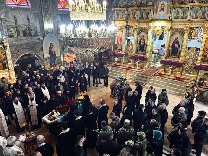 У Мукачеві поховали військового 128-ої бригади – 04