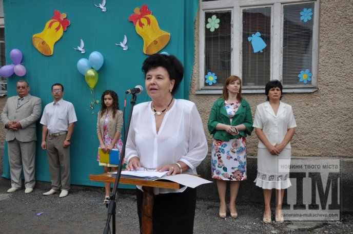 Свято "Останнього дзвоника" зібрало у Мукачівській ЗОШ №7 багато гостей (ФОТОРЕПОРТАЖ) – 19