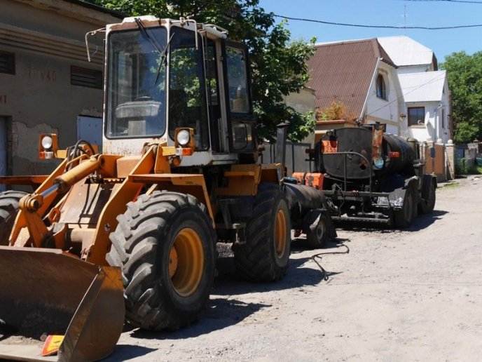 В Ужгороді закінчують довготривалий ремонт на вулиці Антонівській – 09