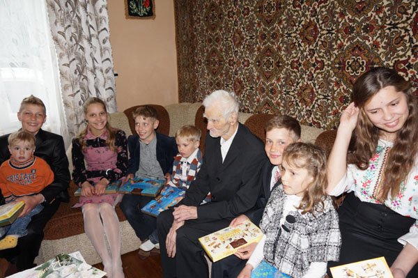 Житель Тячівщини Юрій Петровцій відзначив 102-й день народження – 02