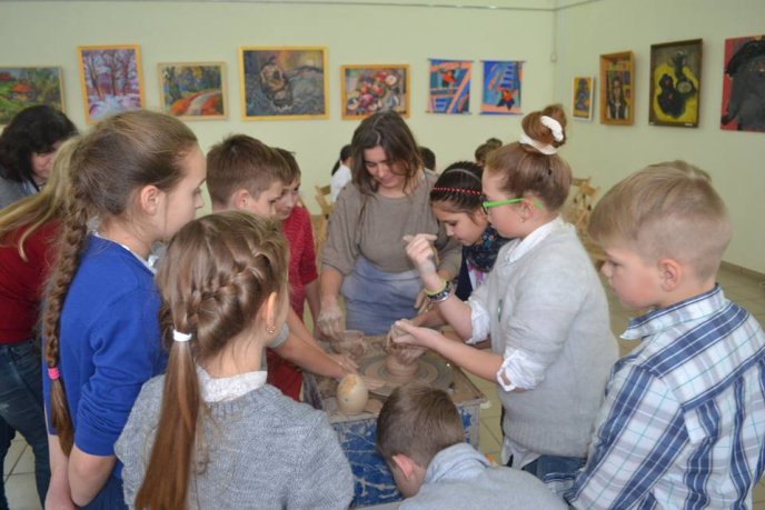 В ужгородському скансені відбувся майстер-клас з гончарства – 02