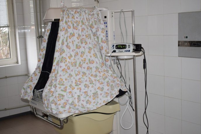 В Ужгороді закупили сучасне обладнання для пологового будинку – 11