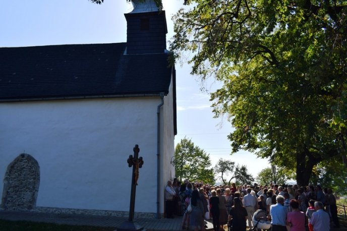 У найстарішій святині Закарпаття провели святкову Літургію – 07