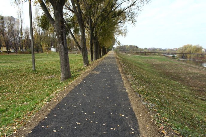 У Мукачеві на набережній річки Латориця з’явиться велодоріжка – 07