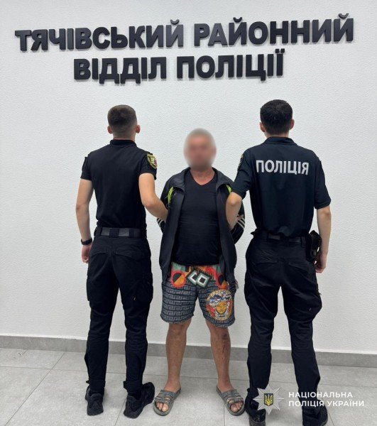 Закарпатець викрав транспортний засіб від 65-річної жінки – 01 Закарпатець викрав транспортний засіб від 65-річної жінки – 01