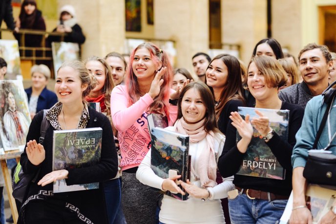 В Ужгороді нагороджували переможців мистецького конкурсу "Срібний мольберт" – 15