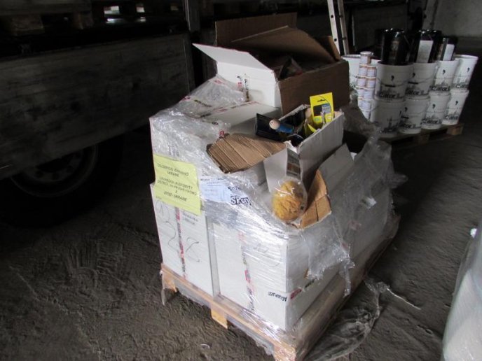 Закарпатські митники вилучили в українця будматеріали та одяг на 1,2 млн гривень – 08