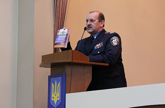 Закарпатські міліціонери вшанували загиблих чорнобильців пам’ятною стеллою (ФОТО) – 03