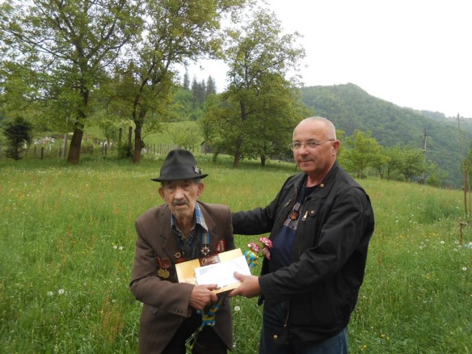 У Тячівському та Рахівському районах вшанували ветеранів Другої світової війни – 03