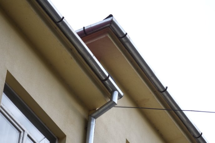 У Мукачівській ЗОШ №2 оновили дах – 07