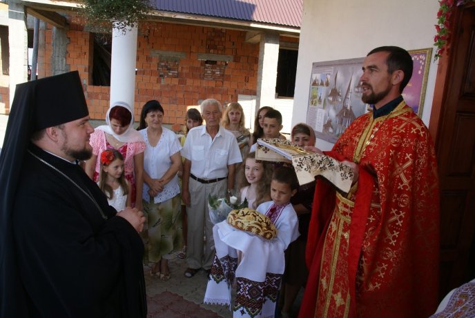 У Буштині відбулось храмове свято за участі духовенства УПЦ КП – 03