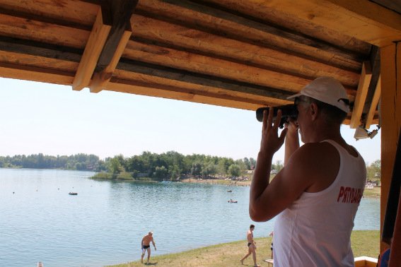 У Мукачеві немає жодного зареєстрованого пляжу, де б можна було купатися – 01