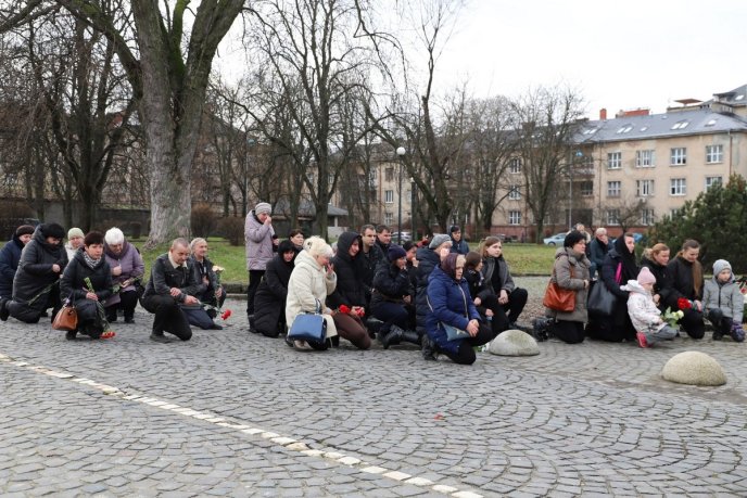 В Ужгороді поховали військового, який ще влітку загинув під Бахмутом – 05