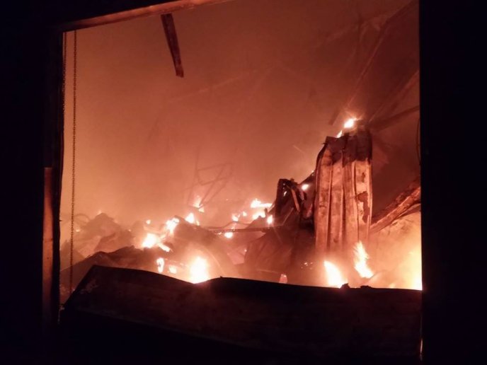 З’явились нові фото зі складів "Нової пошти" у Мукачеві – 01