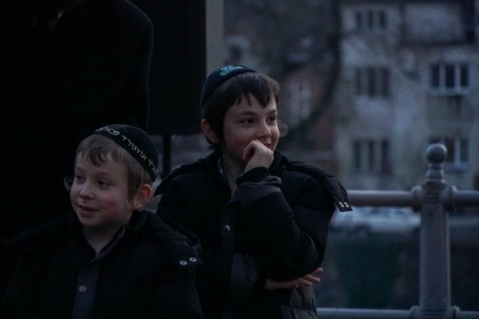 В Ужгороді розпочали святкувати Хануку – 06