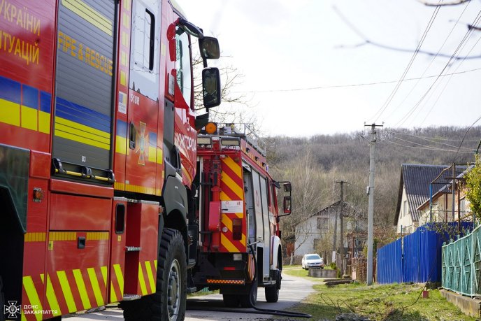 Пожежа у Нижньому Солотвині