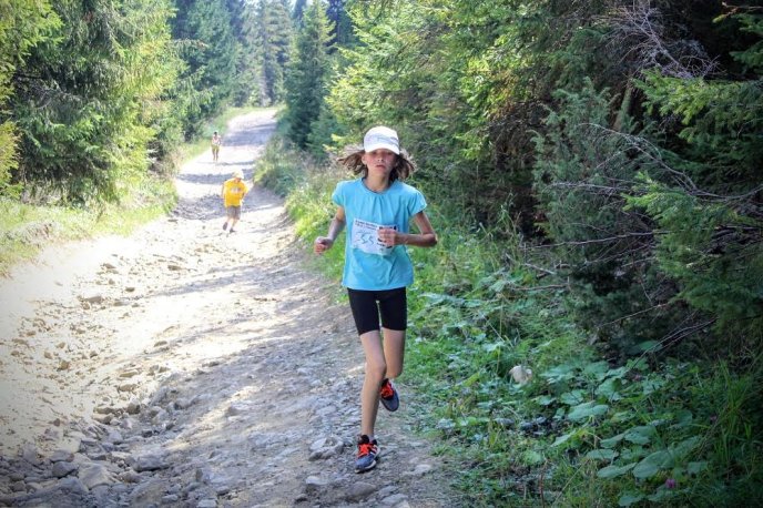 День фізичної культури і спорту прихильники гірського бігу відзначили підкоренням гори Гимби – 09