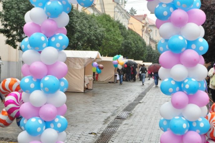 В Ужгороді з’явилася Солодка вулиця – 02