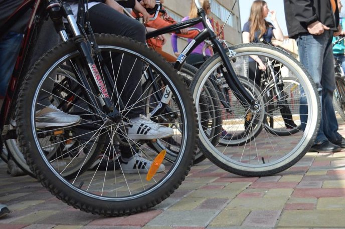 В Ужгороді урочисто відкрили туристичний велоцентр – 06