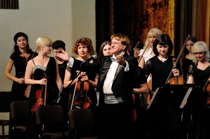 В Ужгороді з симфонічним оркестром виступить відомий австрійський композитор та музикант – 05