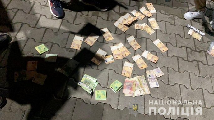 У Мукачеві затримали очільника банди – 03