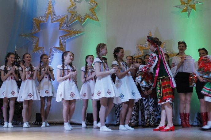 У Мукачеві визначили найспівучіших вокалістів « Різдвяної зіроньки 2018» – 08