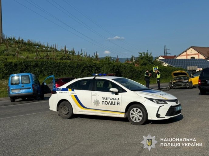 Загинула 25-річна ужгородка: поліцейські розповіли подробиці фатальної аварії – 03 Внаслідок аварії загинула молода жінка