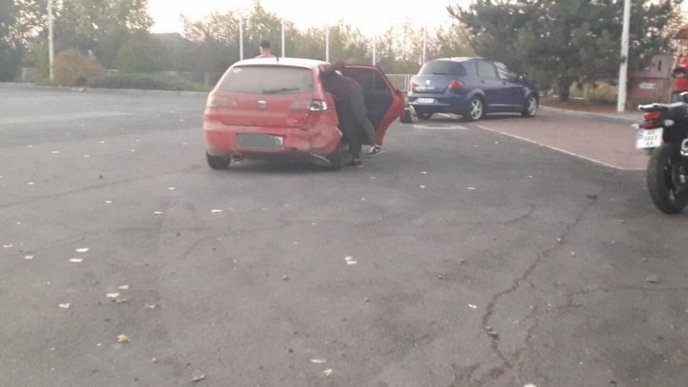 Сталася ДТП: зіткнулися два автомобілі – 02