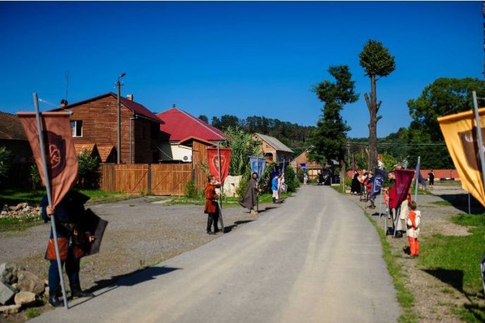 Замок "Сент-Міклош" у Чинадієві став локацією для телевізійного квесту у стилі серіалу "Гра престолів" – 05