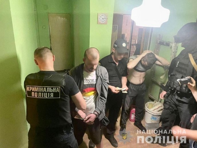 На Закарпатті затримали "гастролерів" із Харківщини, які грабували місцевих жителів – 03