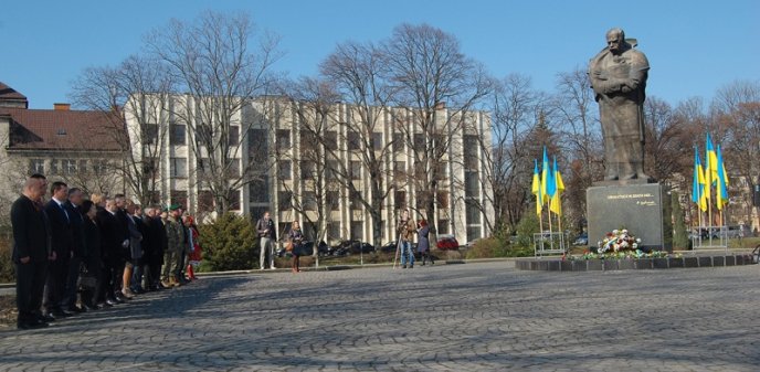 Ужгородці вшанували пам’ять Тараса Шевченка – 02