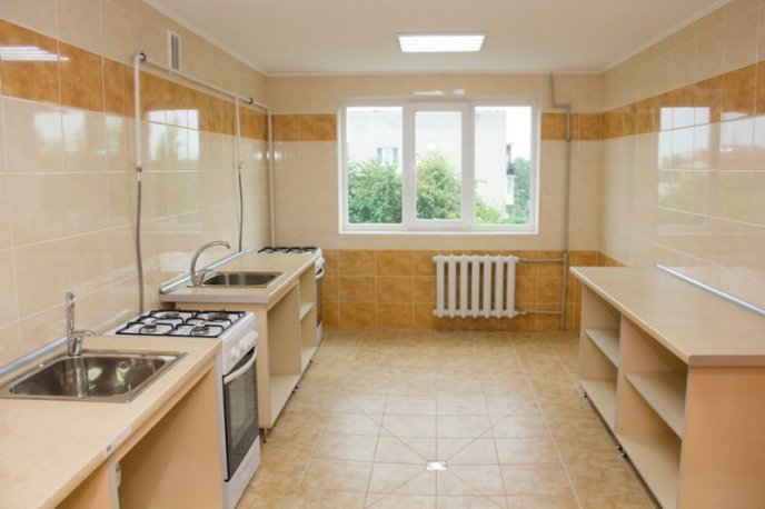 У гуртожитках УжНУ завершили масштабний ремонт – 02