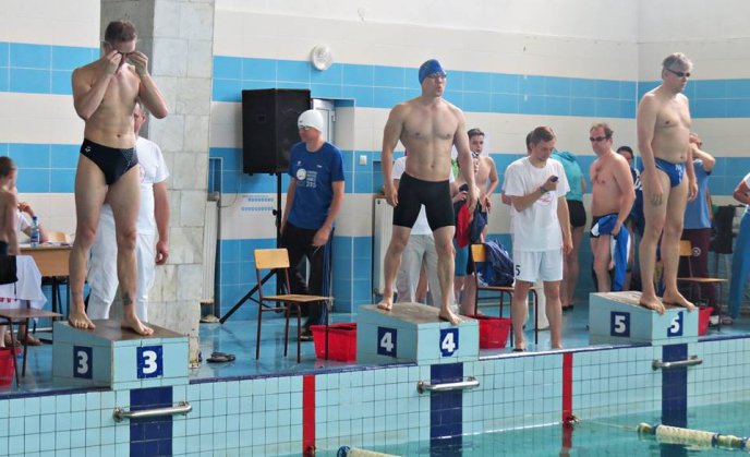 В Ужгород на Міжнародний турнір з плавання "Квітуча сакура" приїхав спортсмен з Монголії – 19