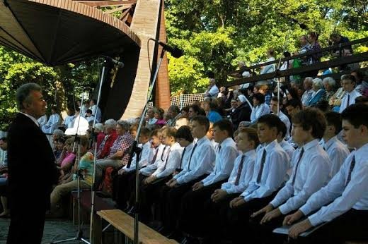 Мукачівський хор юнаків та хлопчиків виступив перед словацькою аудиторією  – 03