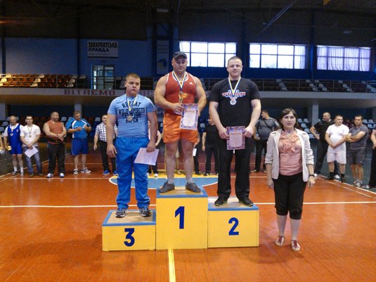 На першості Ужгорода із жиму лежачи перемогли мукачівці (ФОТО)  – 09