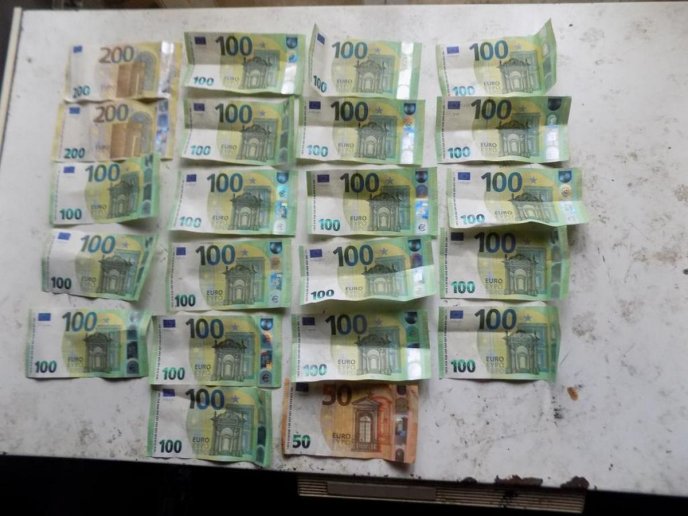 На Закарпатті від жінки-заробітчанки вкрали гроші – 01 На Закарпатті від жінки-заробітчанки вкрали гроші – 01