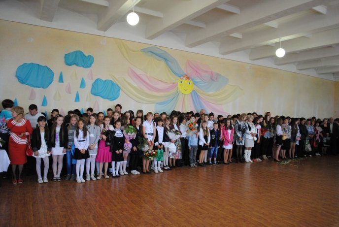 Останній дзвоник в Чинадієві: як це було (ФОТОРЕПОРТАЖ) – 31