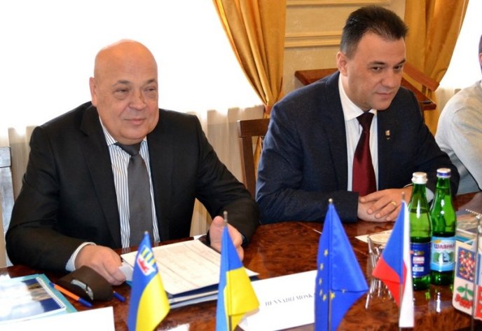 Край Височина та Закарпаття обговорили інвестиційні проекти у рамках співпраці на 2017 рік – 01