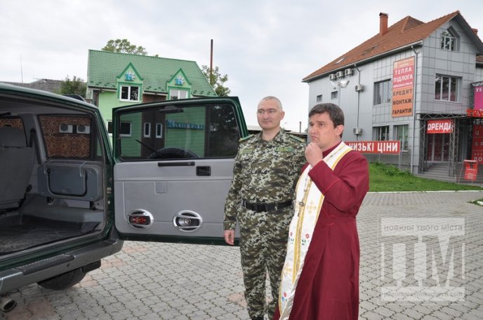 УПЦ Київського патріархату передала мукачівським прикордонникам посильну допомогу (ФОТО) – 01