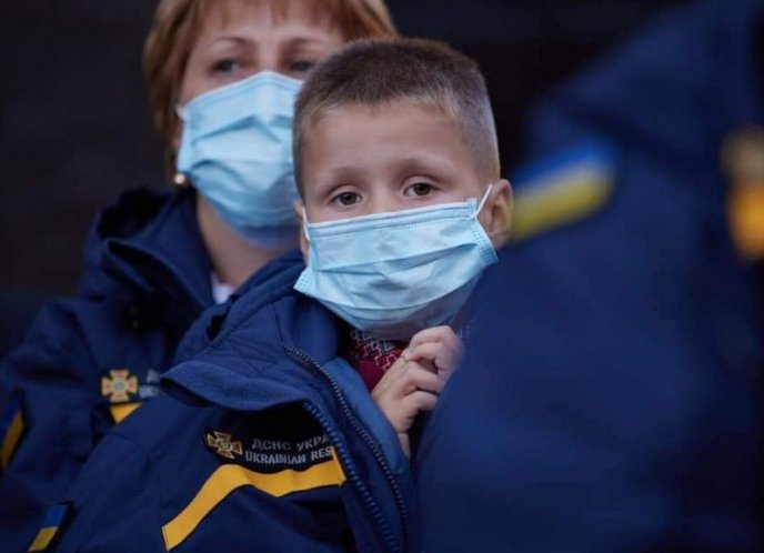 Двоє закарпатців стали героями і отримали подарунки від Володимира Зеленського  – 05 Двоє закарпатців стали героями і отримали подарунки від Володимира Зеленського  – 05