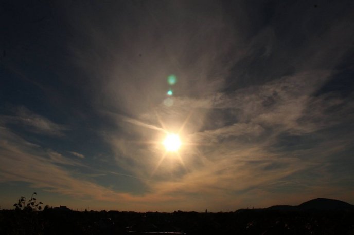 Червоне небо над Мукачевом вразило своєю красою – 07