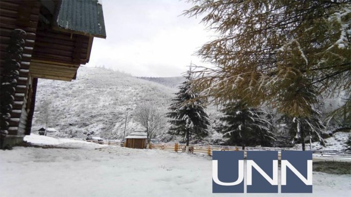 З’явилися фото засніжених високогірних районів Закарпаття – 03 З’явилися фото засніжених високогірних районів Закарпаття – 03